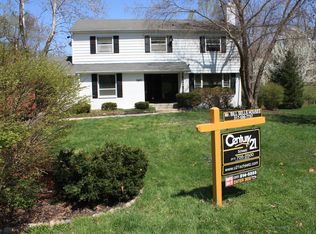 7977 Ferrell Ln, Indianapolis, IN 46260