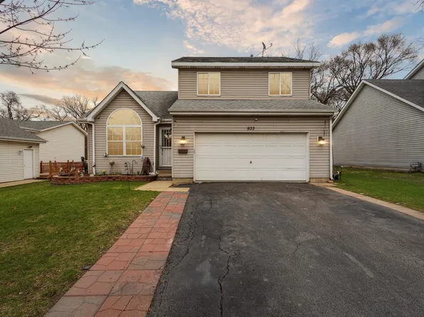 933 Cookane Ave, Elgin, IL 60120