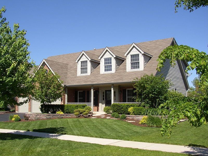 3 Car Garage