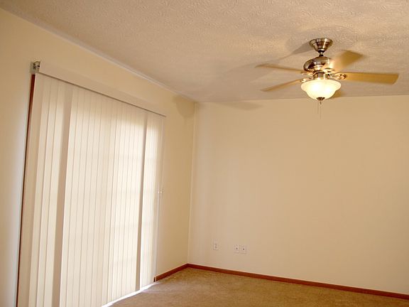 2nd image of 102 Brookside Dr #D