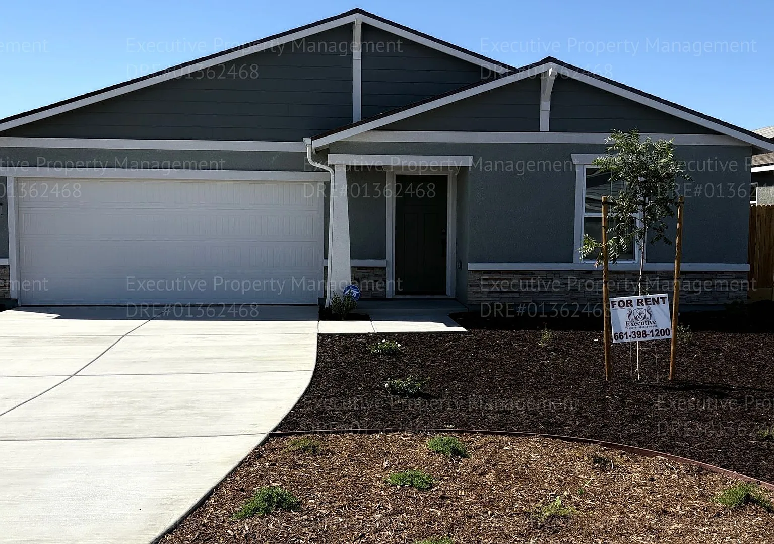New construction 4 bedroom 3 bathroom home with split floor plan — Photo 1