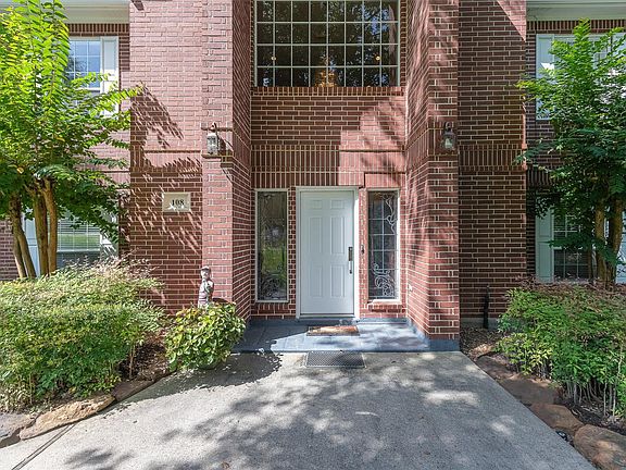 2nd image of 108 Greenbriar Dr