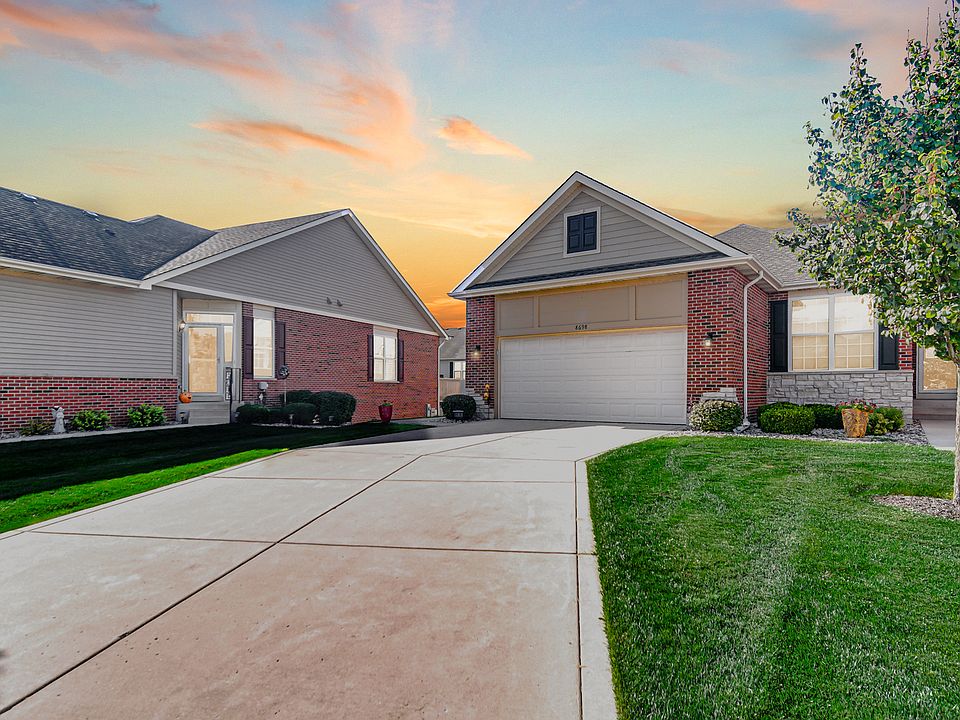 1st image of 8698 Forest Glen Court St