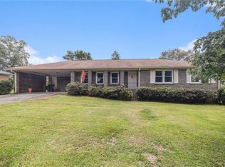 130 Woodmont Dr, Griffin, GA 30224