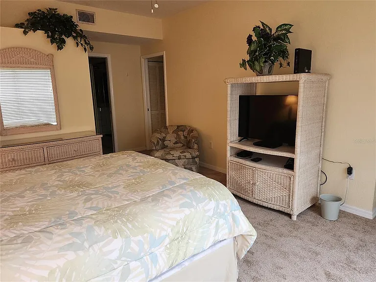 6872 Fairview Ter #101 — Photo 12