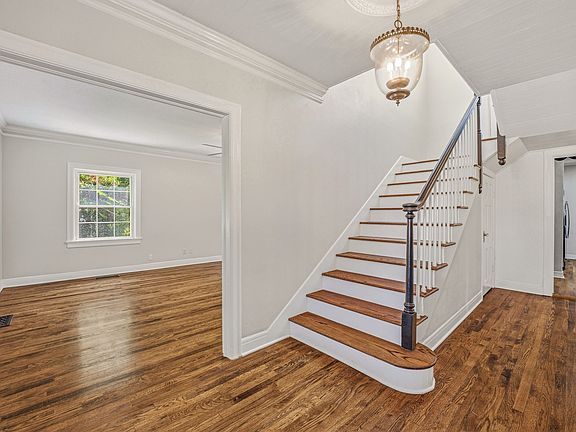 3rd image of 816 Kentucky St