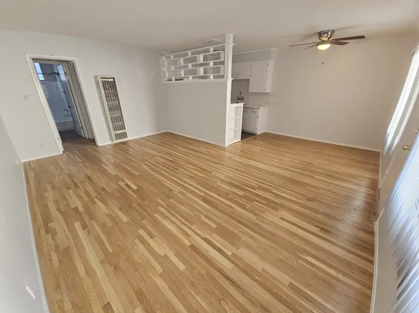 5522 Carlton Way APT 3, Los Angeles, CA 90028