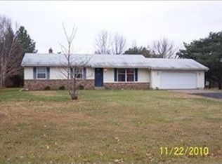 26158 Cinda Lou Ln, Sturgis, MI 49091