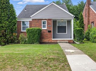 18401 Rosemont Ave, Detroit, MI 48219