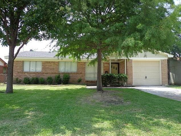 1st image of 730 Sara Dr