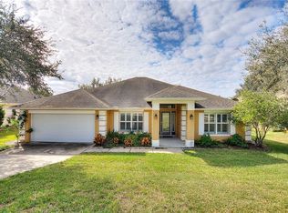 677 Winding Lake Dr, Clermont, FL 34711