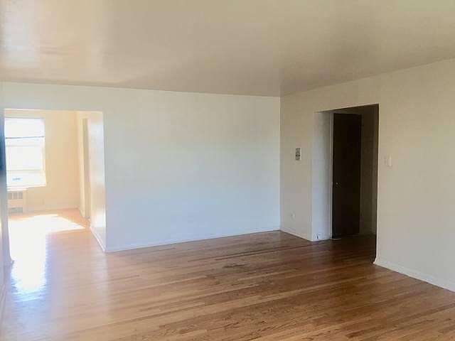 1st image of 6104 N Seeley Ave #4