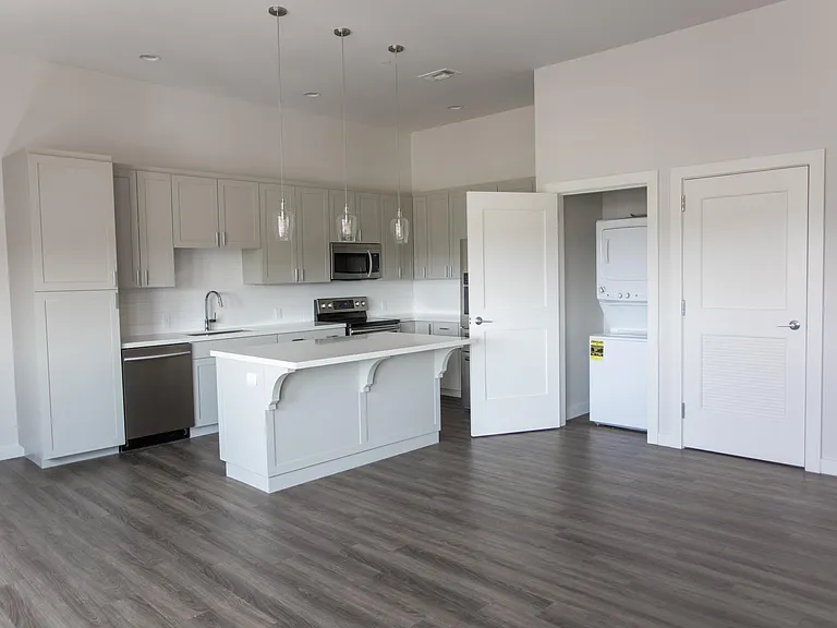 201 S Main St #310 — Photo 10