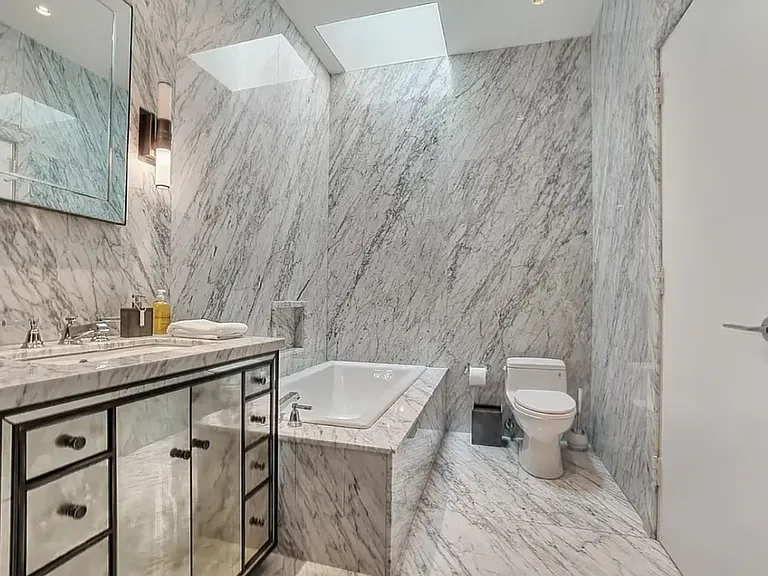 145 Spring St #PENTHOUSE — Photo 5