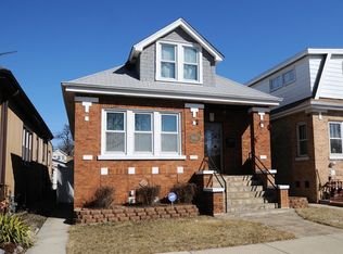 5616 W Newport Ave, Chicago, IL 60634