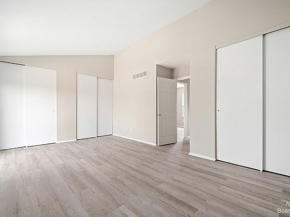 5th image of 3269 Bolgos Cir