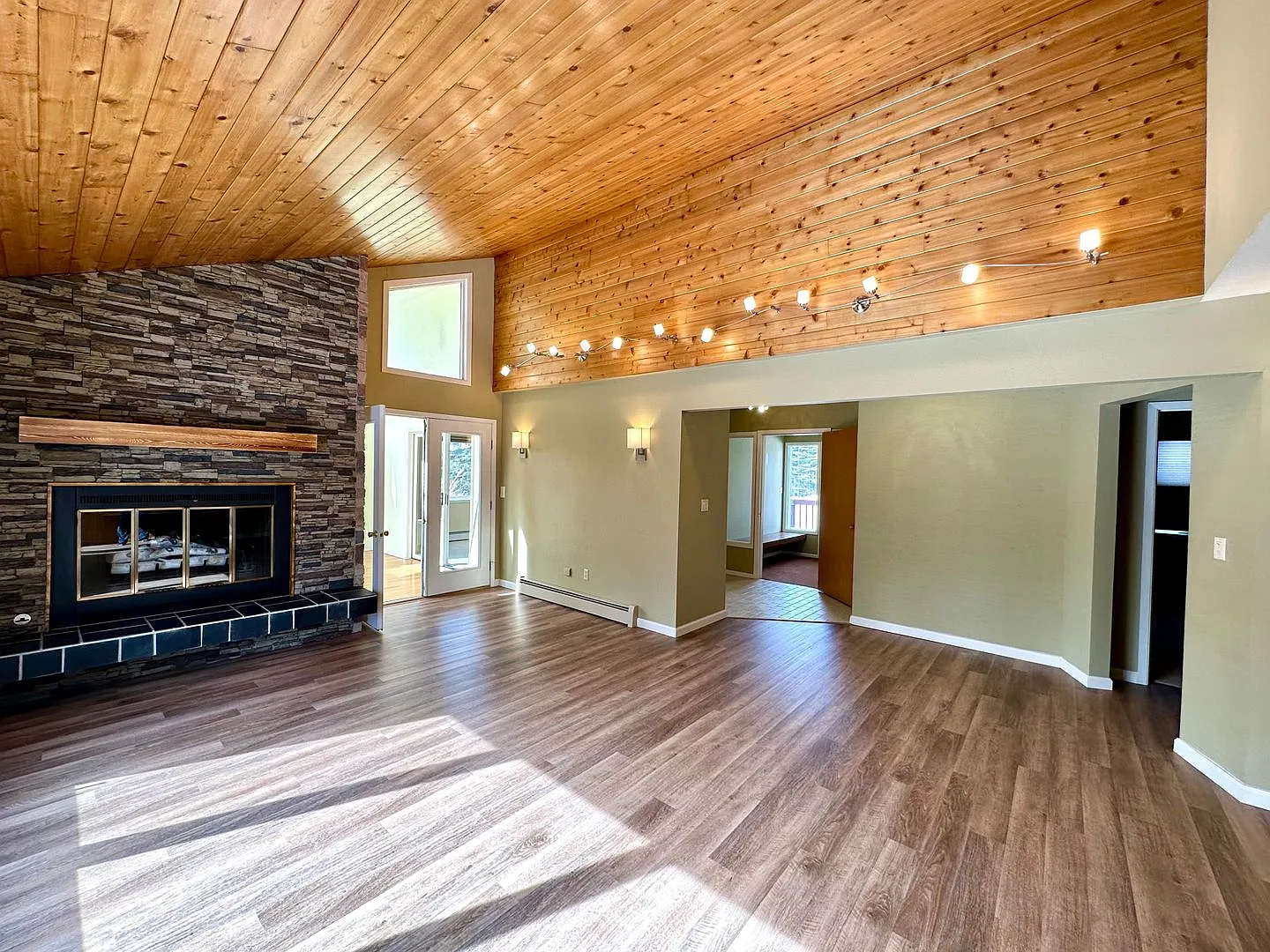 Like New Remodel! — Photo 2