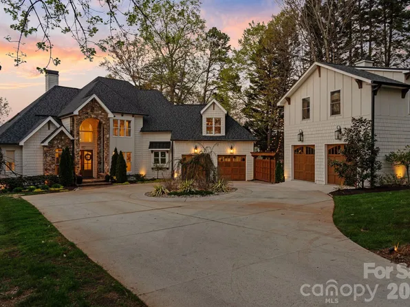 182 Malibu Rd, Mooresville, NC 28117