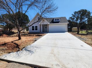 1101 Apache Ridge Rd, Granbury, TX 76048