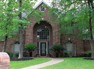 8011 Fonthill Dr, Spring, TX 77379