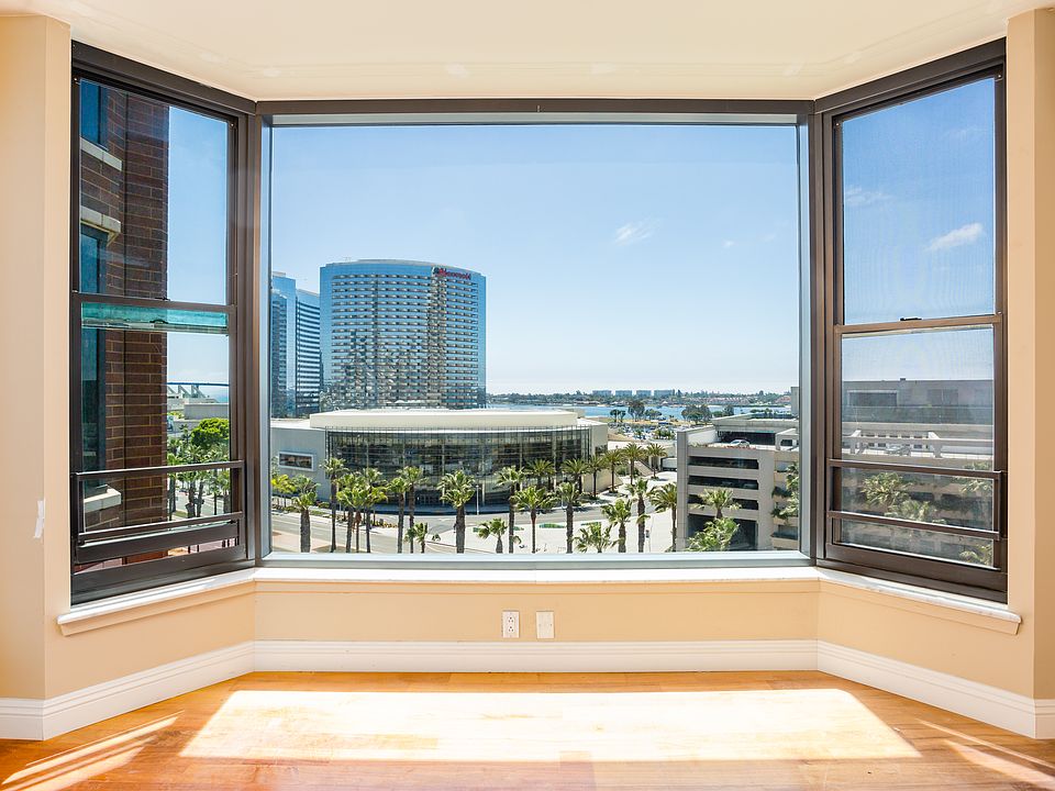 1st image of 500 W Harbor Dr Unit 922