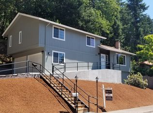 4805 Whiteaker St, Eugene, OR 97405