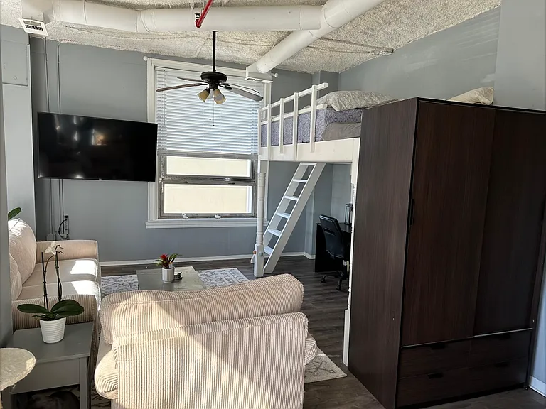 20 Marietta St NW #10E — Photo 5