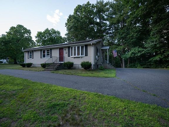 4th image of 26 A Holliston St