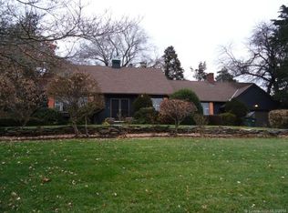 67 Baneberry Ln, Wethersfield, CT 06109