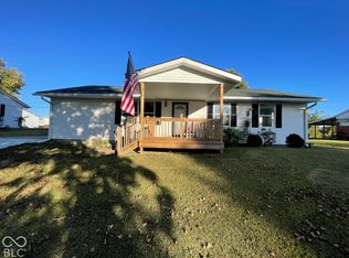 309 Sugar St, Veedersburg, IN 47987