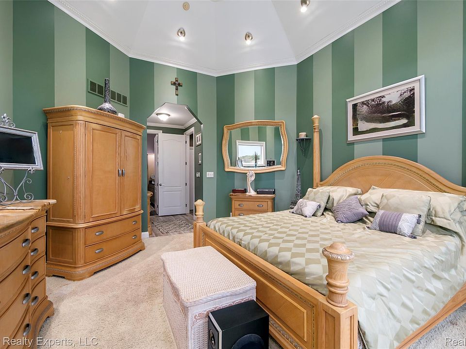 1750 Sadie Shore Dr, photo 17