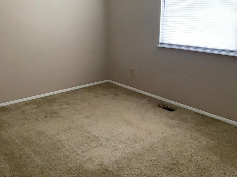 6074 Norwell Dr — Photo 18