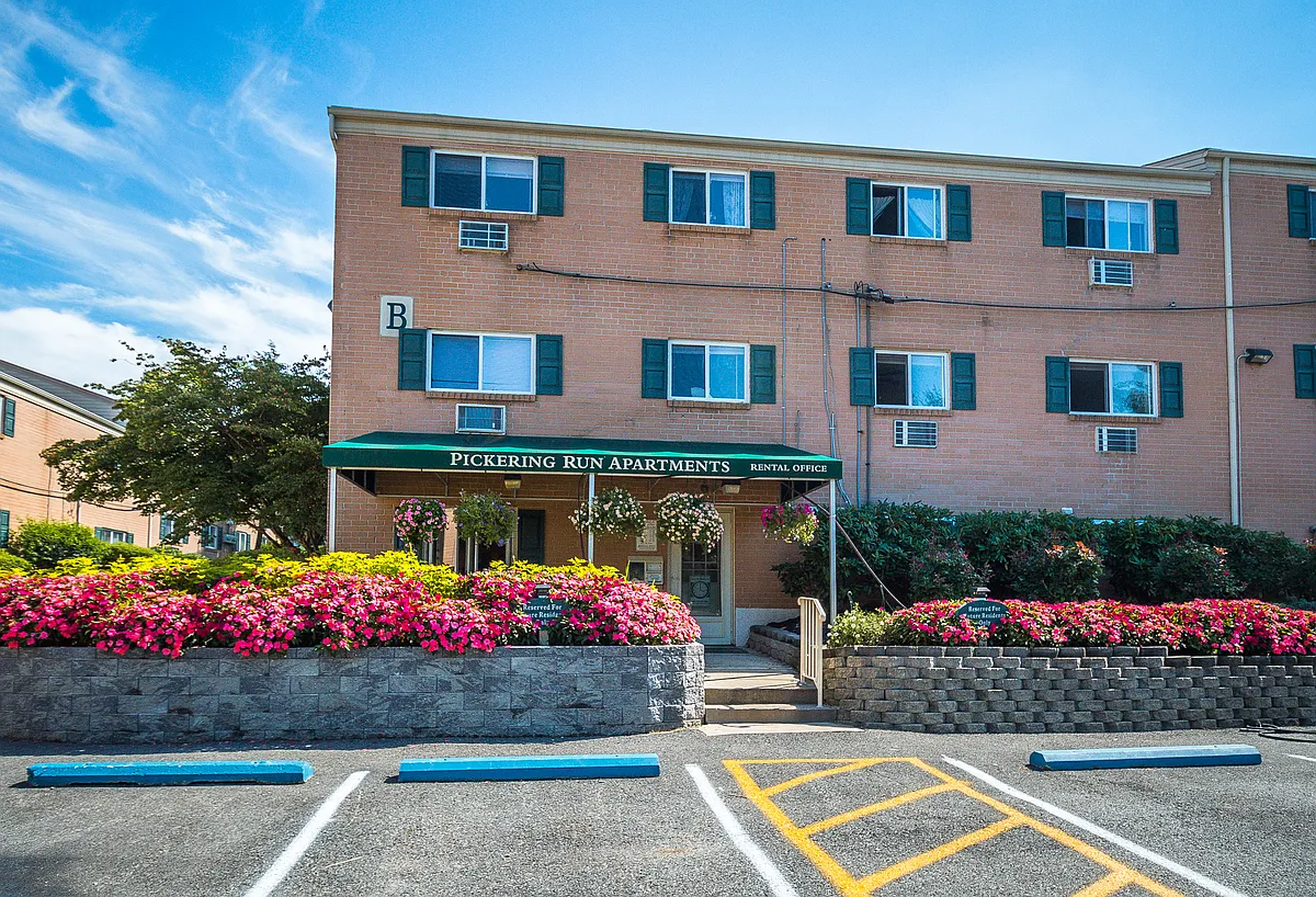 Building Photo - Pickering Run Apartments