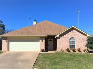 612 Fenton Rd, Longview, TX 75604