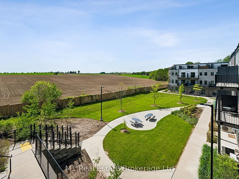 107 Westra Dr #17 — Photo 40