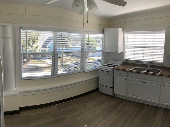 4th image of 213 S Fielding Ave APT 3