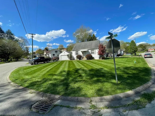 100 Bell Run Rd, Fairmont, WV 26554