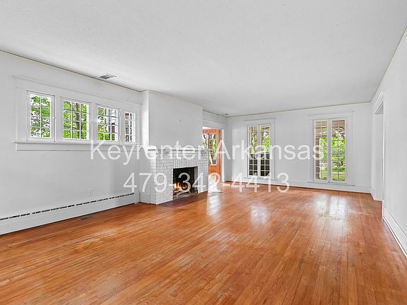 4th image of 255 W Lawson St