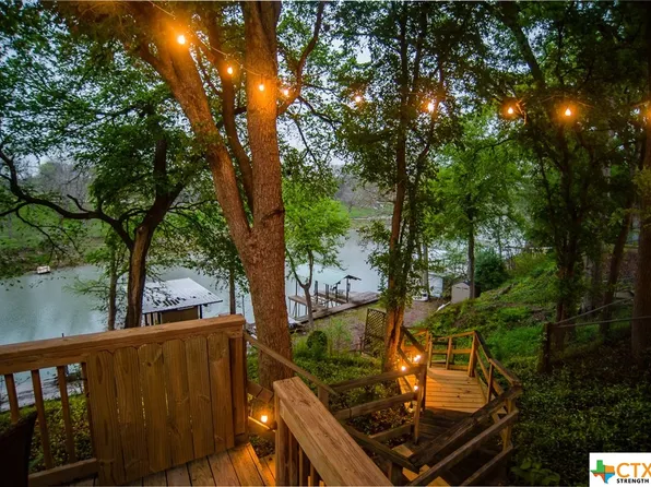 154 River Haven Rd, Mc Queeney, TX 78123
