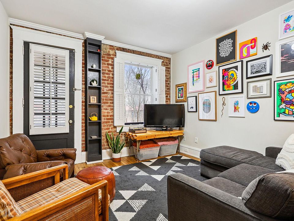 1st image of 685 Argonne Ave NE APT 5
