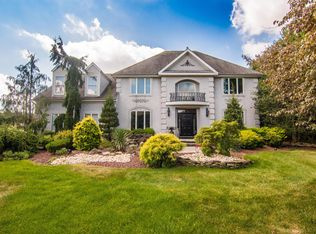 4 Rustic Way, Freehold, NJ 07728