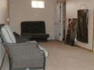 2729 Laurel St, Ames, IA 50010