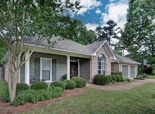 609 Sawpine Ln, Ridgeland, MS 39157