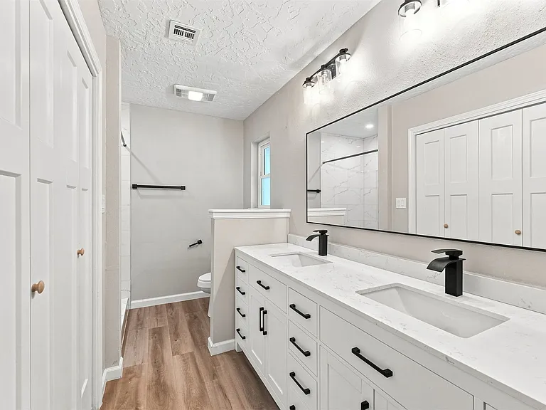 6655 S 67th East Ave — Photo 49