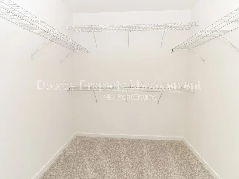 115 Saddlebred Way — Photo 18