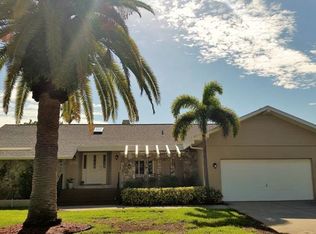 851 3rd Ave S, Tierra Verde, FL 33715