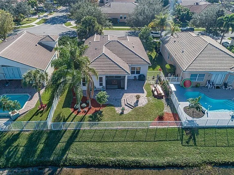 6112 Santa Margarito Dr — Photo 3