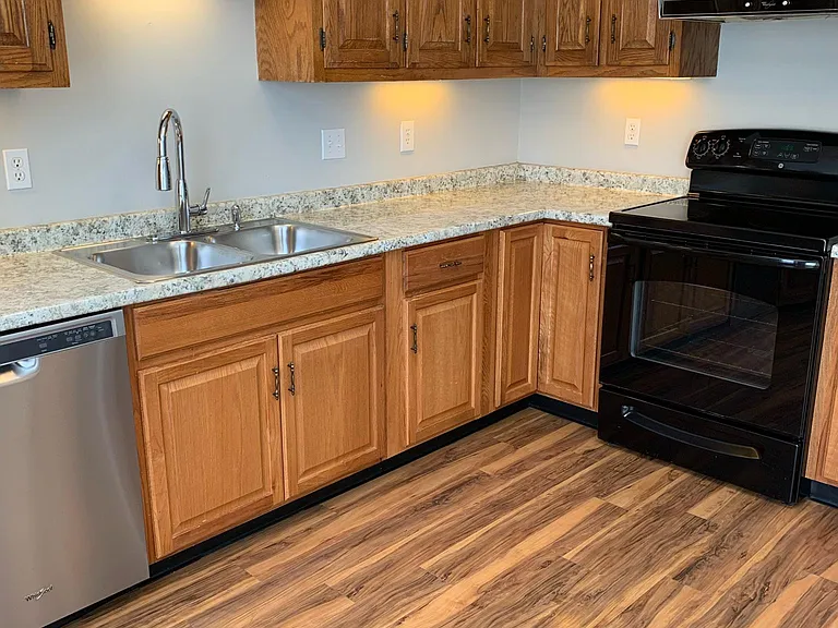 830 Brentwood Point — Photo 11