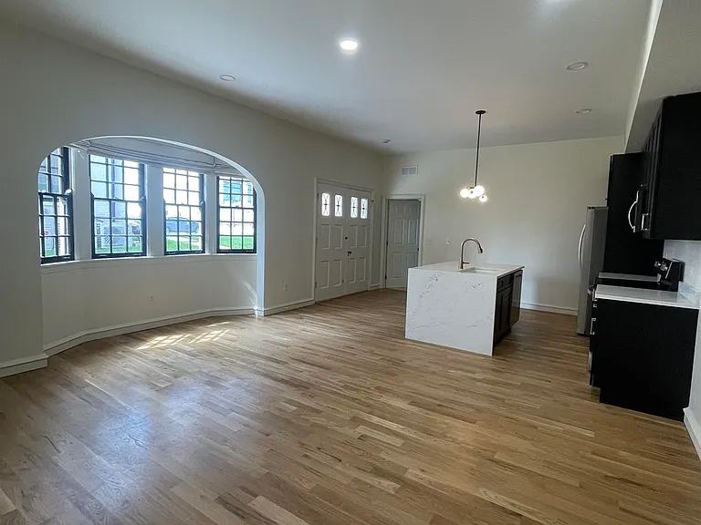 1005 Madison Ave — Photo 33