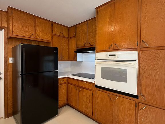 3rd image of 4326 Eulalee Dr